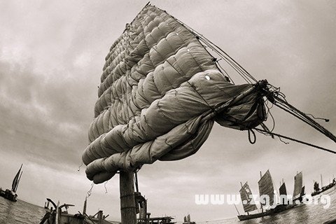 梦见帆与风帆